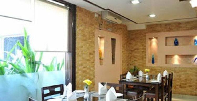 Hotel The Tourist - 1 Min From New Delhi Railway Station Luaran gambar