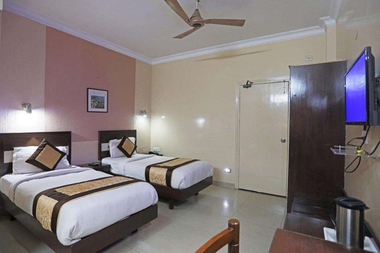 Hotel The Tourist - 1 Min From New Delhi Railway Station Luaran gambar