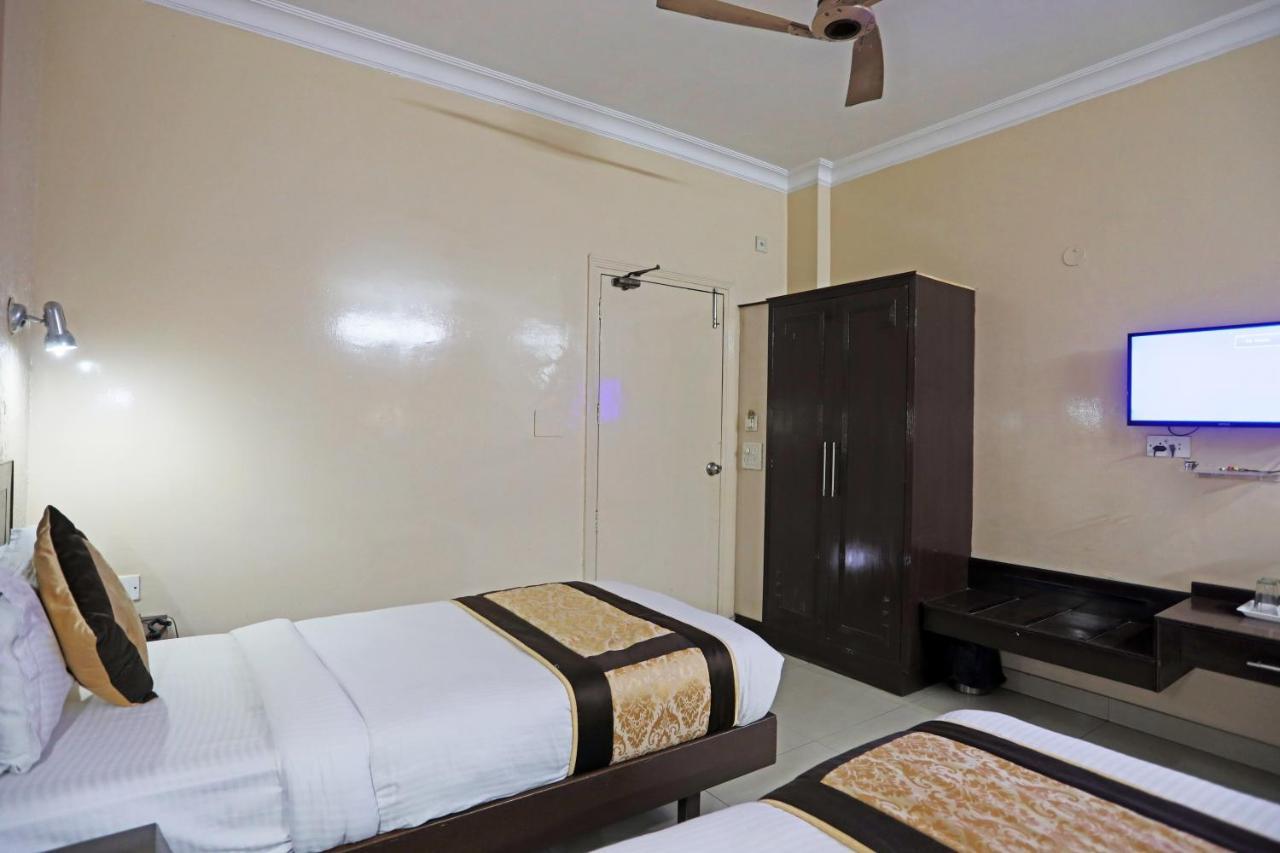 Hotel The Tourist - 1 Min From New Delhi Railway Station Luaran gambar
