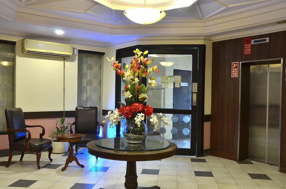 Hotel The Tourist - 1 Min From New Delhi Railway Station Luaran gambar