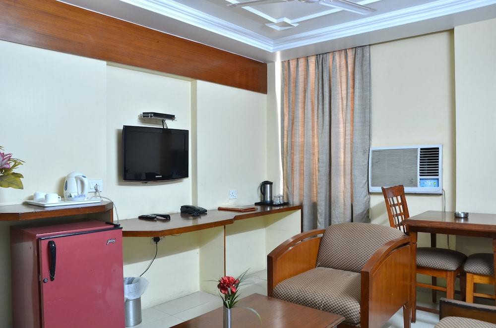 Hotel The Tourist - 1 Min From New Delhi Railway Station Luaran gambar