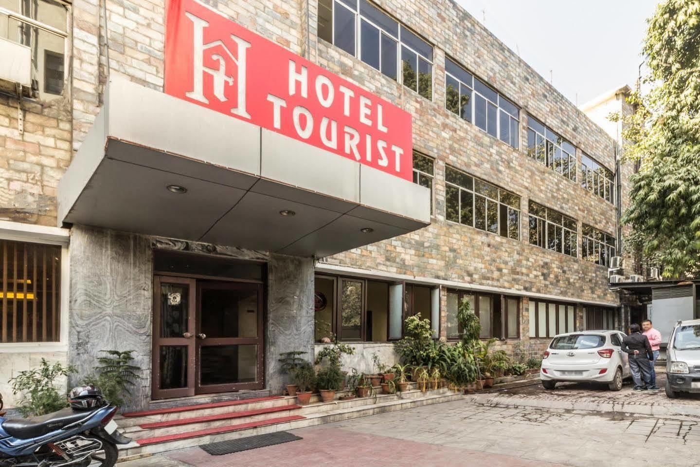 Hotel The Tourist - 1 Min From New Delhi Railway Station Luaran gambar