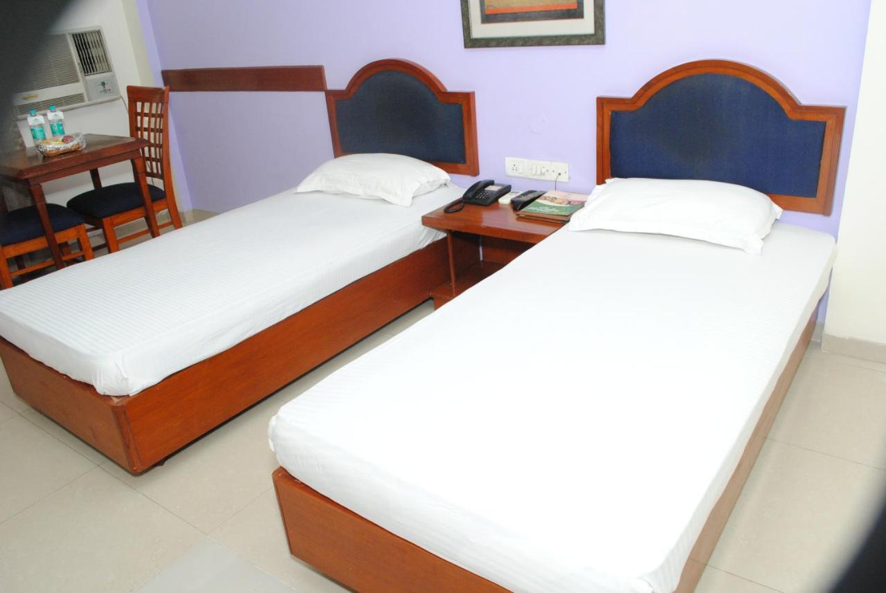 Hotel The Tourist - 1 Min From New Delhi Railway Station Luaran gambar