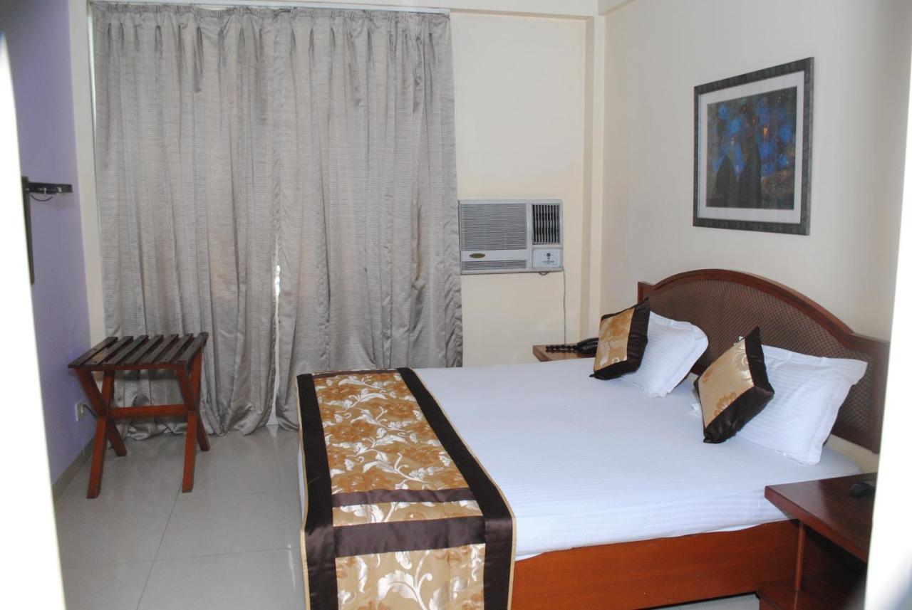Hotel The Tourist - 1 Min From New Delhi Railway Station Luaran gambar